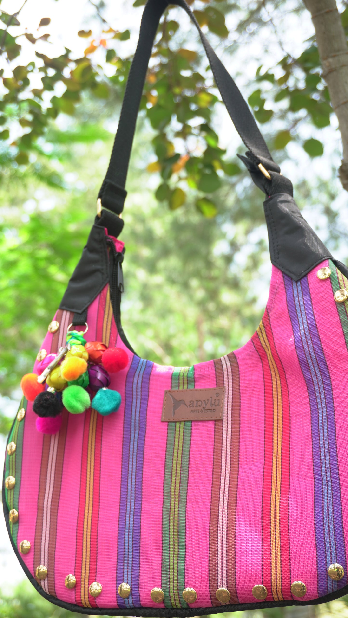 Bolsa Hobo para Mujer con Remaches | Cutzi - Anylu